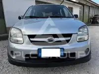 2004 Suzuki Ignis