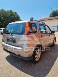 2004 Suzuki Ignis