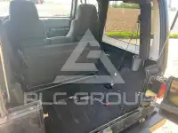 2004 Jeep WRANGLER