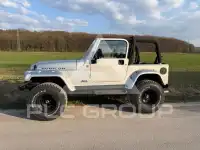 2004 Jeep WRANGLER