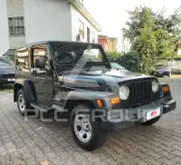 2004 Jeep WRANGLER