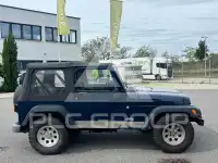 2004 Jeep WRANGLER