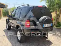 2004 Jeep CHEROKEE