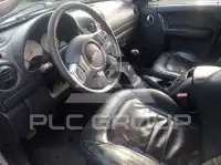 2004 Jeep CHEROKEE