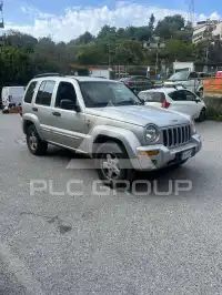 2004 Jeep CHEROKEE