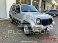 2004 Jeep CHEROKEE