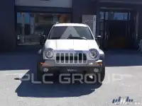 2004 Jeep CHEROKEE