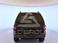 2004 Jeep CHEROKEE