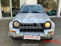 2004 Jeep CHEROKEE
