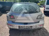 2004 Mazda 3