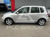 2004 Mazda 2