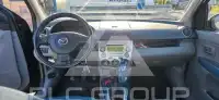 2004 Mazda 2