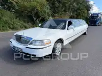 2004 Lincoln Town