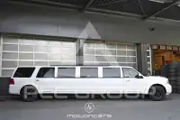 2004 Lincoln NAVIGATOR