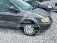 2004 Chrysler VOYAGER