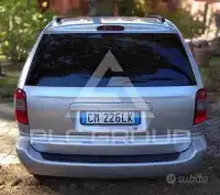 2004 Chrysler Grand Voyager