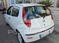 2004 Fiat Punto