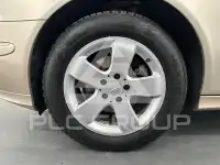 2004 Mercedes Benz E 320