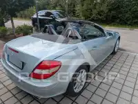 2004 Mercedes Benz SLK 200
