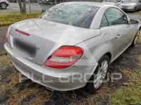 2004 Mercedes Benz SLK 200