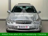 2004 Mercedes Benz CLK 200
