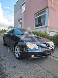 2004 Mercedes Benz CLK 200