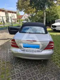 2004 Mercedes Benz CLK 200