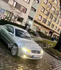 2004 Mercedes Benz CLK 200