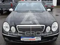 2004 Mercedes Benz E 400