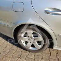 2004 Mercedes Benz 220
