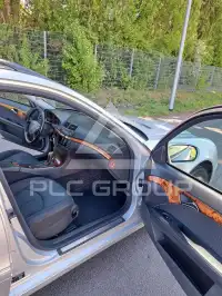 2004 Mercedes Benz 220