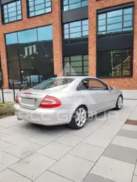 2004 Mercedes Benz CLK 320