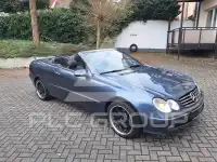 2004 Mercedes Benz CLK 320