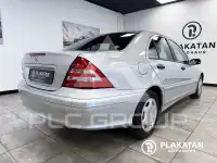 2004 Mercedes Benz C 220