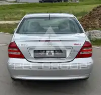 2004 Mercedes Benz C 220