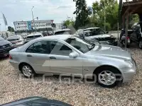 2004 Mercedes Benz C 220