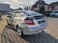 2004 Mercedes Benz C 220