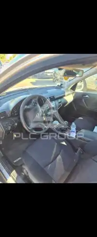 2004 Mercedes Benz C 220