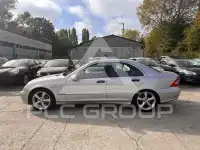 2004 Mercedes Benz C 220