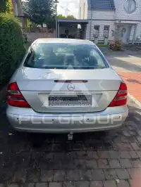 2004 Mercedes Benz E 200
