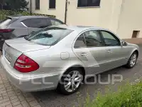 2004 Mercedes Benz E 200
