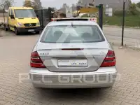 2004 Mercedes Benz E 200