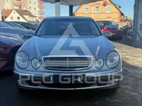 2004 Mercedes Benz E 200