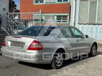 2004 Mercedes Benz E 200
