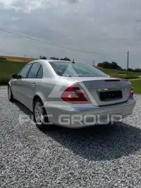 2004 Mercedes Benz E 200