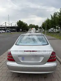 2004 Mercedes Benz E 200