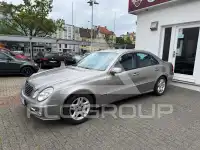 2004 Mercedes Benz E 200