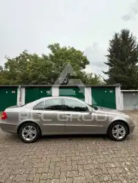 2004 Mercedes Benz E 200