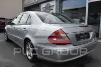 2004 Mercedes Benz E 200
