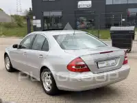 2004 Mercedes Benz E 200